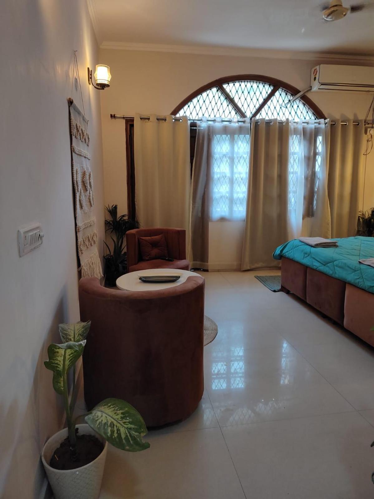 Atharva'S Homestay, Nehru Enclave New Delhi Exterior photo